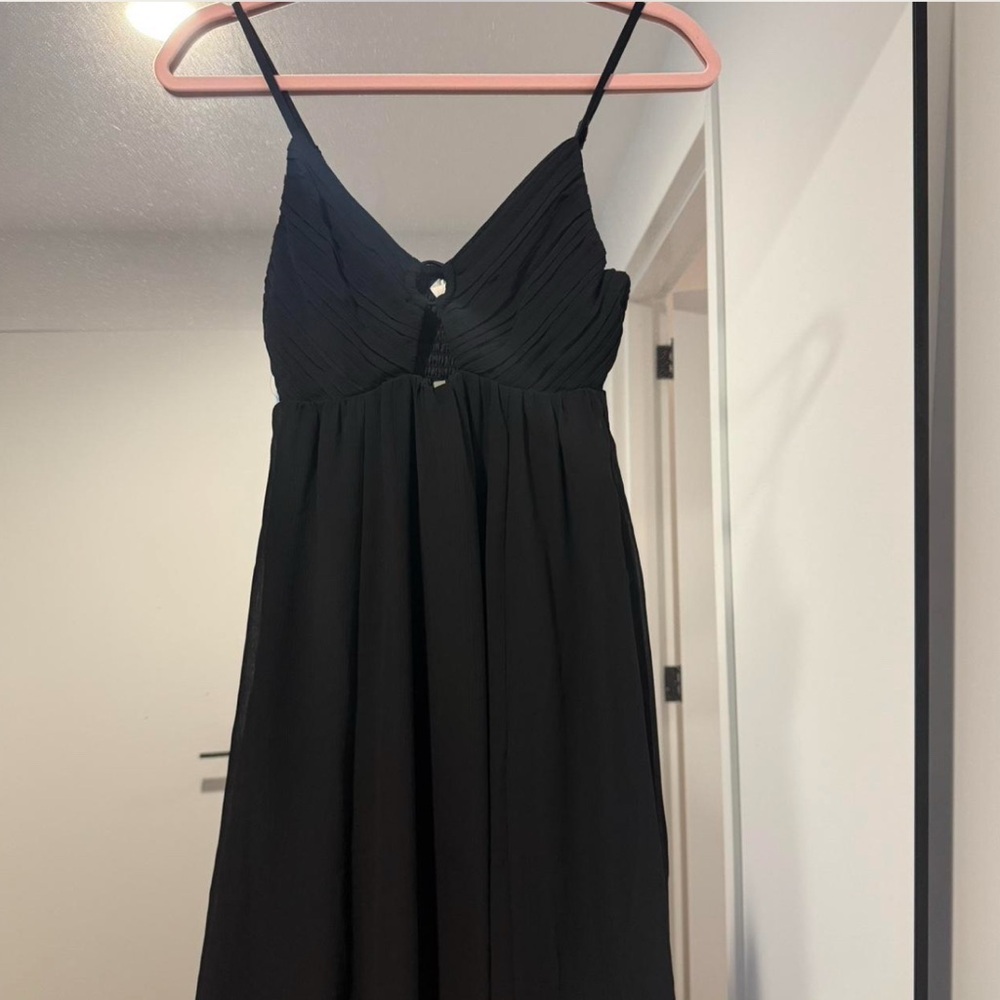 H&M Elegant Black Dress